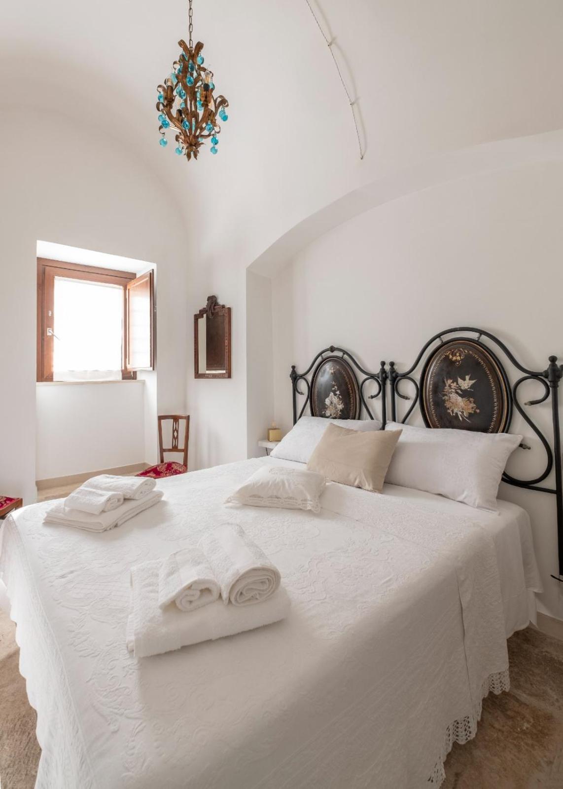 Palazzo Rizzi Dimora Dei Templari Hotel Bitetto Exterior foto